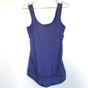 Lululemon athletic top with removable cups size 8